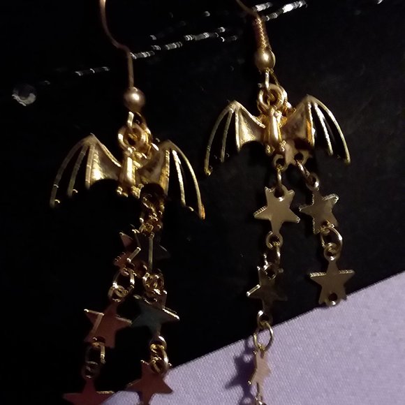 Halloween Bat Earrings - Picture 6 of 9